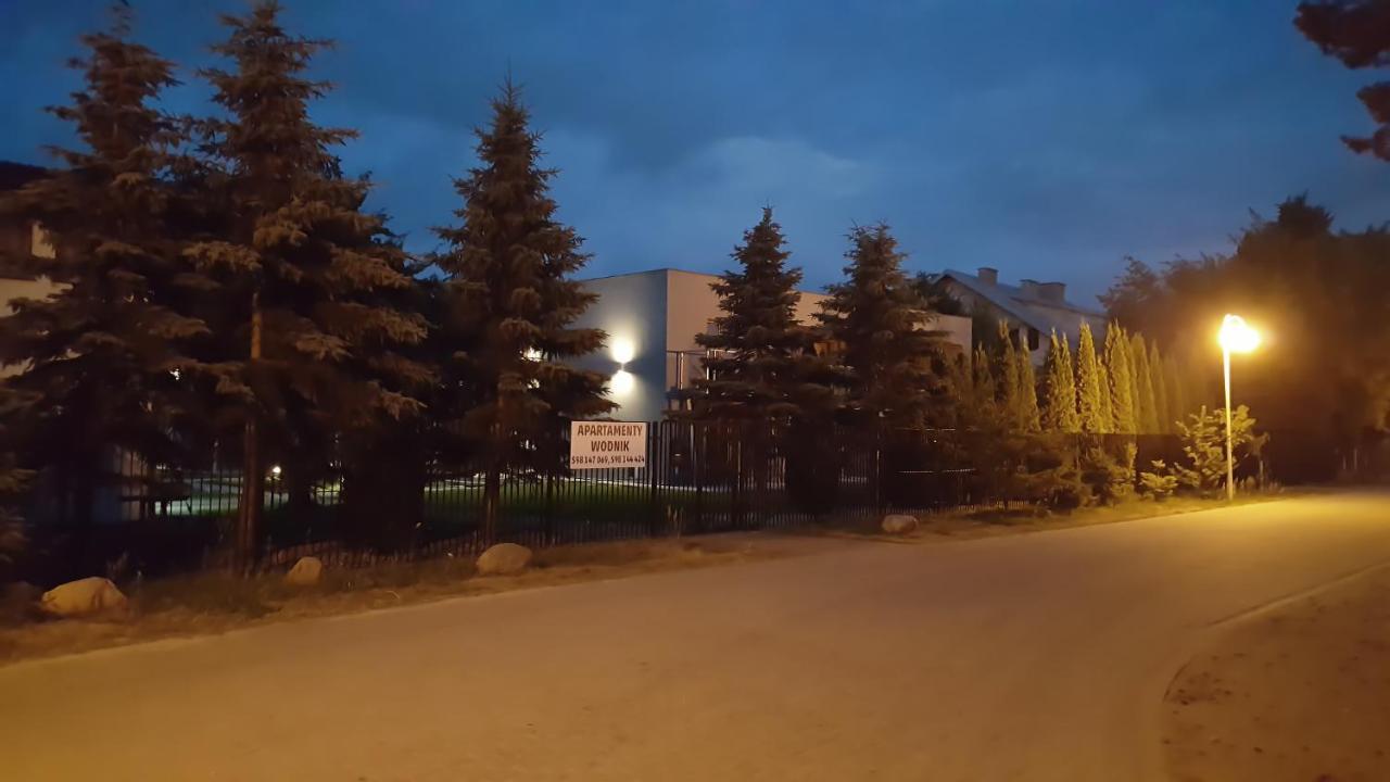 Wodnik Uslugi Hotelarskie, Apartamenty Rowy  Dış mekan fotoğraf