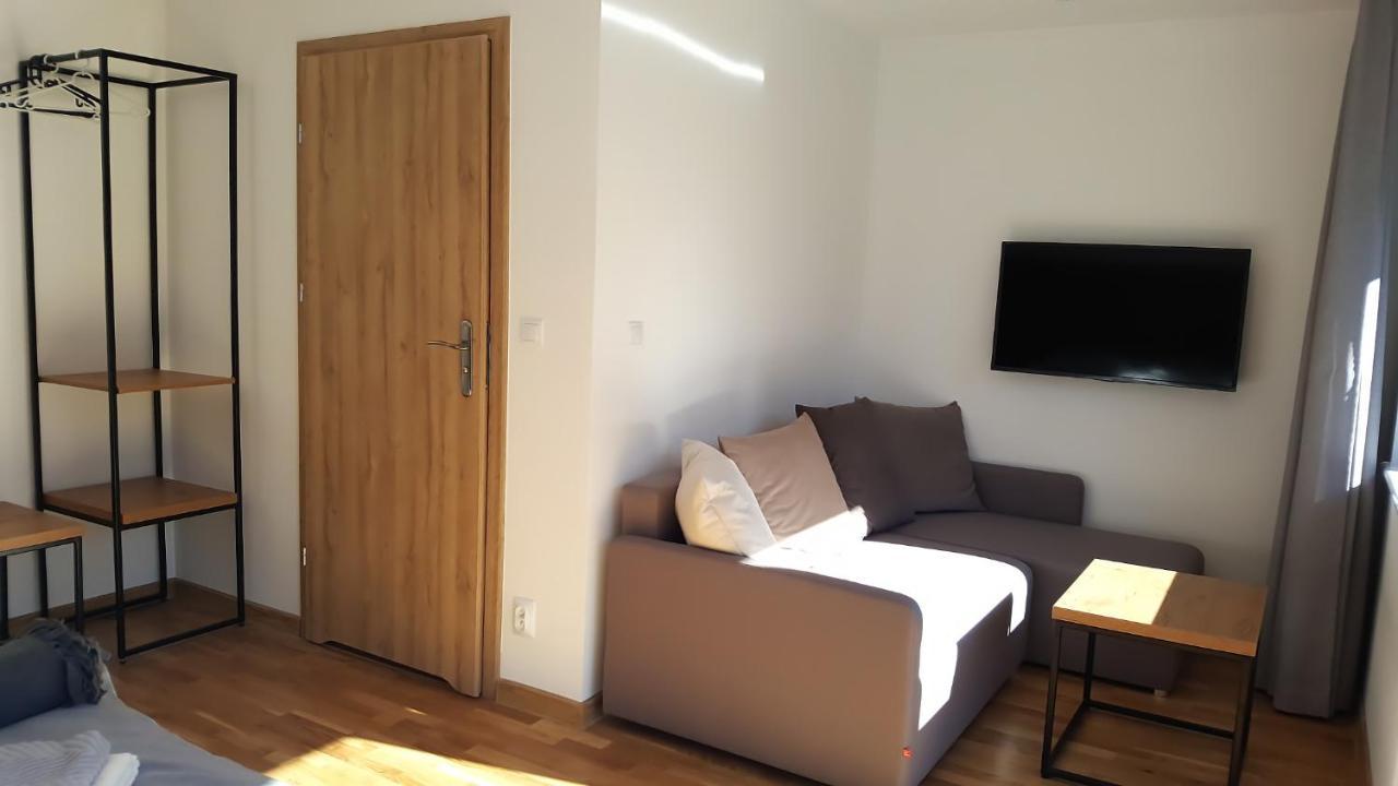 Wodnik Uslugi Hotelarskie, Apartamenty Rowy  Dış mekan fotoğraf
