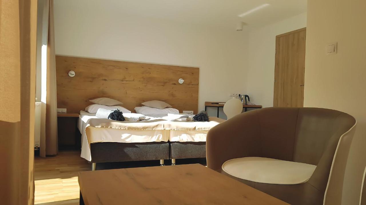 Wodnik Uslugi Hotelarskie, Apartamenty Rowy  Dış mekan fotoğraf